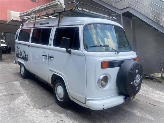 VOLKSWAGEN KOMBI 1.6 MI FURGÃO 8V GASOLINA 3P MANUAL